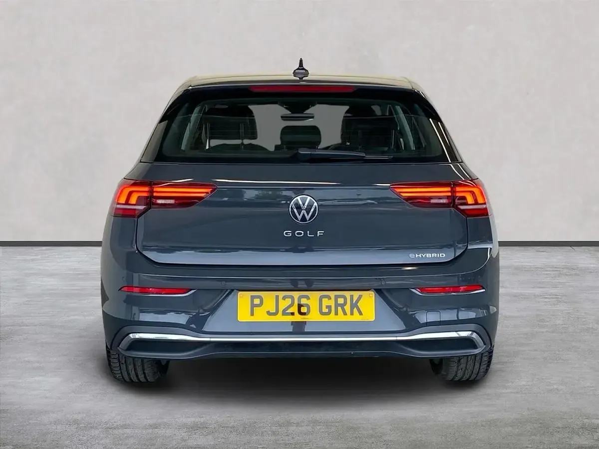 New VW Golf VIII Style 200 HP (147 kW) 2026 Grey Hatchback