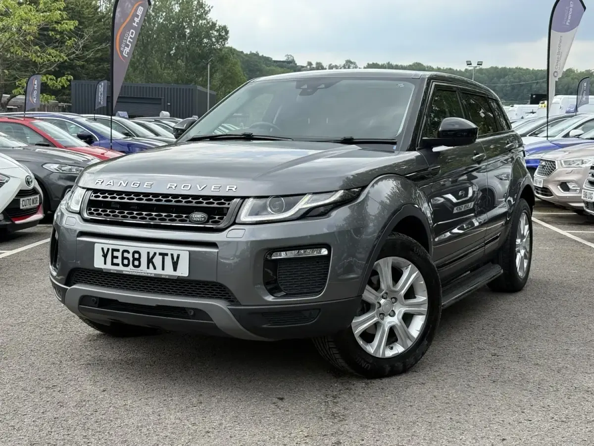Używany Land Rover Range Rover evoque SE 2018 Szary SUV