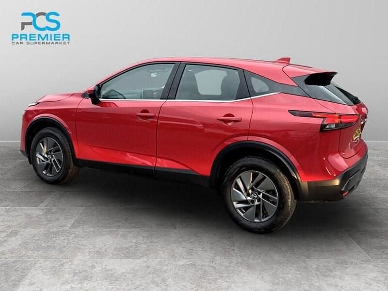 Used Nissan Qashqai Acenta Premium 2023 Red SUV