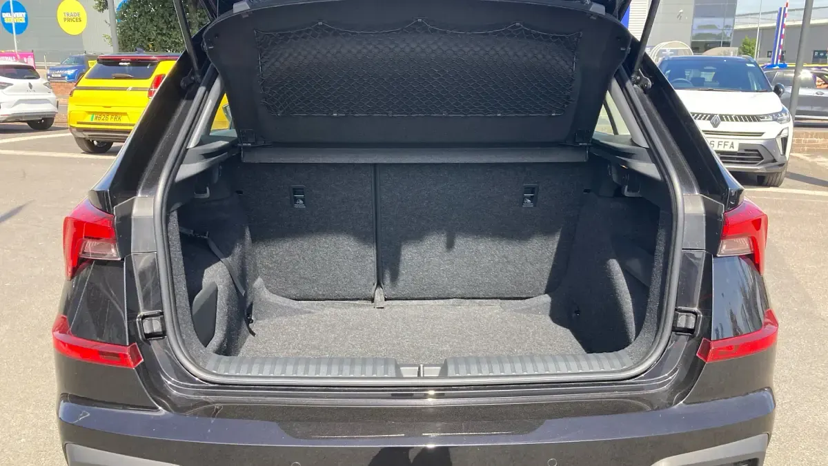 Used Skoda Kamiq SE 116 HP (85 kW) 2025 Black SUV