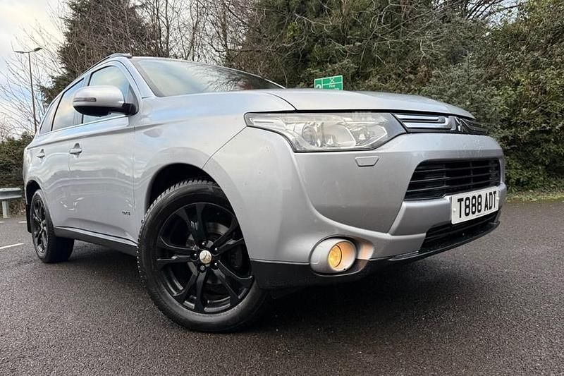 Silver Used 2013 Mitsubishi Outlander SUV | £5,995 (Fair price) - Image 1/1