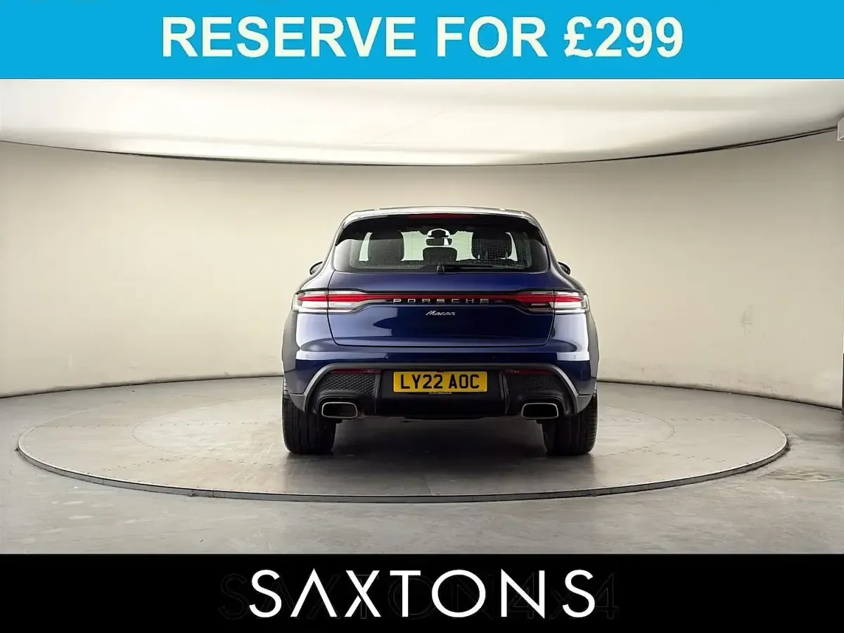 Used Porsche Macan 265 HP (194 kW) 2022 Gentian blue SUV