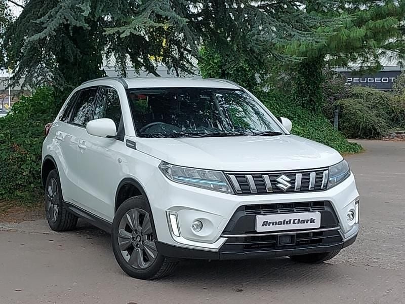 White Used 2022 Suzuki Vitara SZ-T SUV | £17,998 (Fair price) - Image 1/4