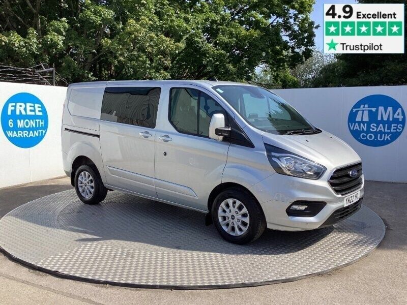 Moondust silver (metallic paint) Used 2022 Ford Transit Custom Limited Estate | £18,995 (Fair price) - Image 1/4