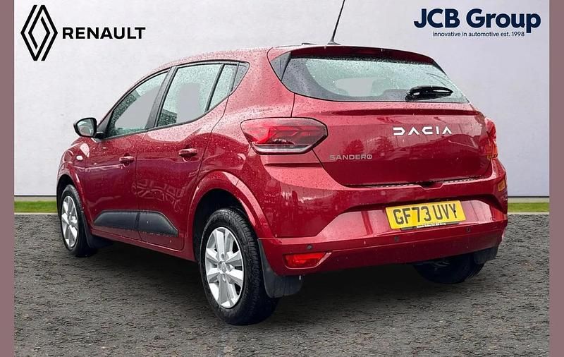 Used Dacia Sandero Expression 90 HP (66 kW) 2023 Red Hatchback
