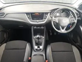 Used Vauxhall Grandland X 130 HP (95 kW) 2019 Grey SUV