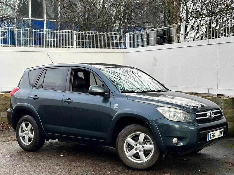 Grey Used 2006 Toyota RAV4 | £5,995 - Image 1/4