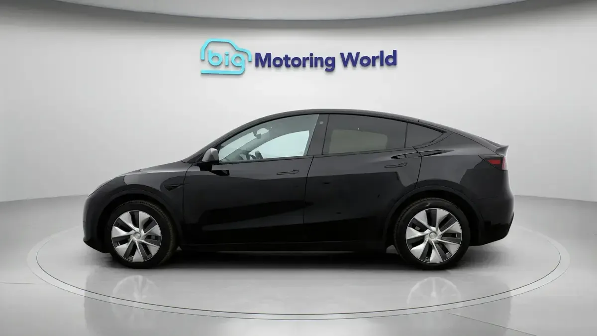 Used Tesla Model Y RWD 254 kW (346 HP) 2023 Black SUV