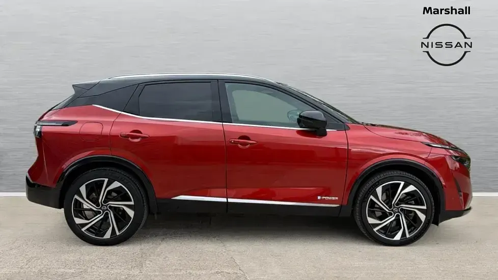 Used Nissan Qashqai Tekna+ 190 HP (139 kW) 2025 Red SUV