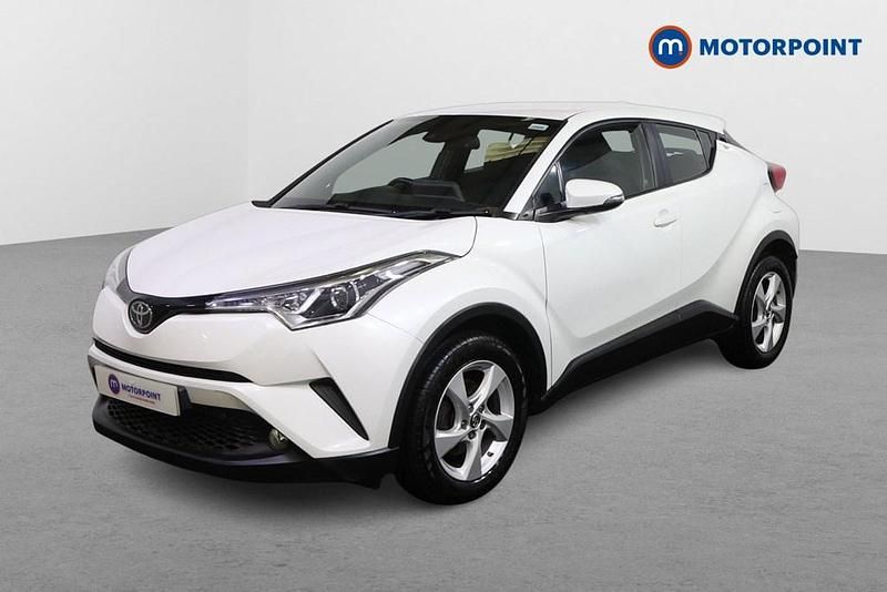 Used Toyota C-HR 116 HP (85 kW) 2018 White SUV