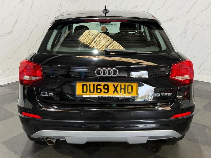 Used Audi Q2 Sport 116 HP (85 kW) 2019 Black SUV