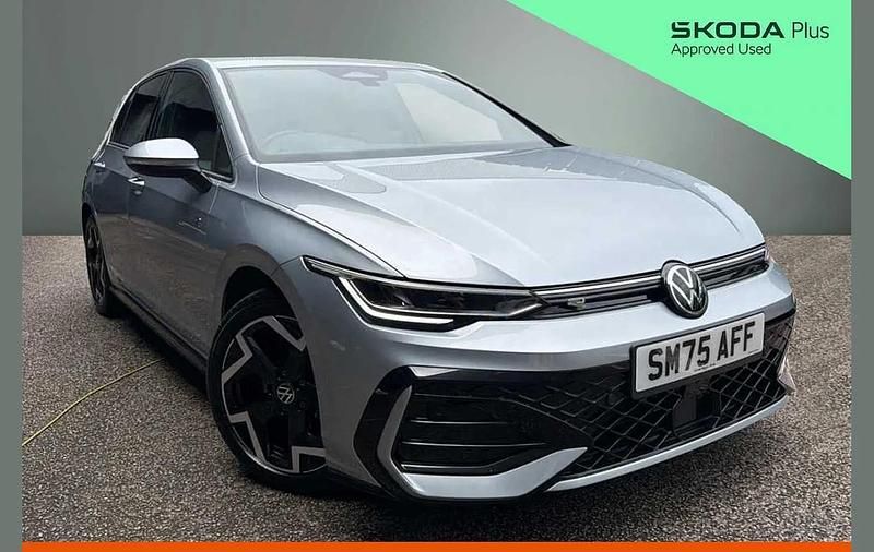 Used VW Golf VIII R-line 147 HP (108 kW) 2025 Silver Hatchback