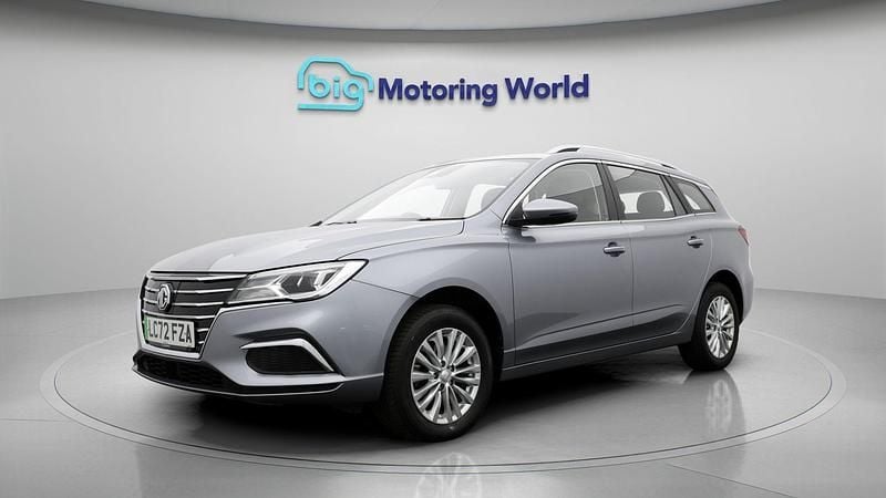 Used MG MG5 EV Exclusive 114 kW (156 HP) 2022 Silver Estate