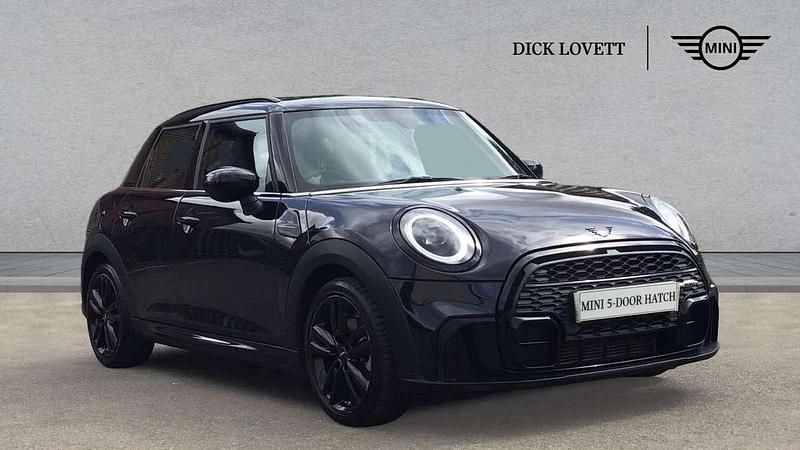 Black Used 2022 Mini Cooper Hatch Hatchback | £18,995 (Expensive) - Image 1/4