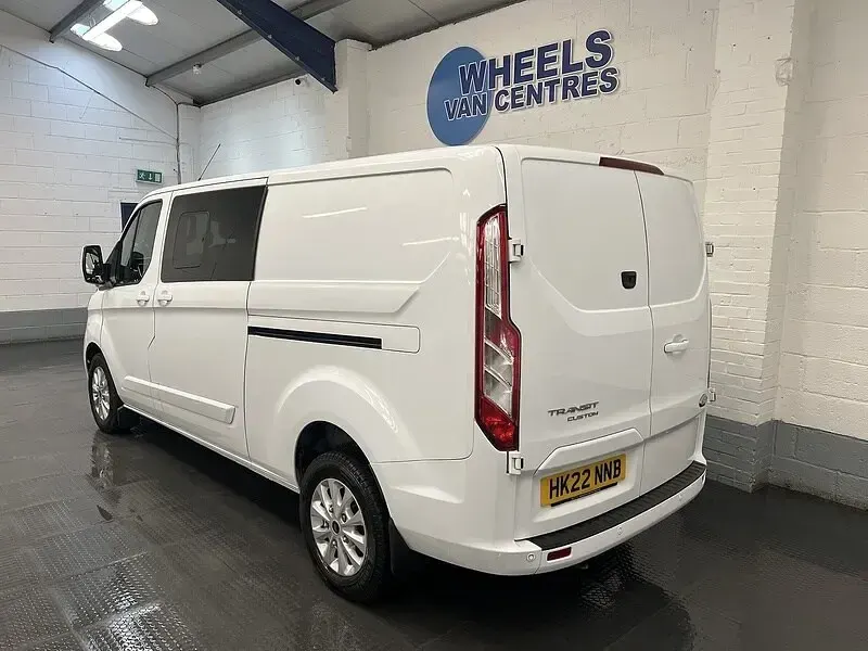 Used Ford 300 Limited 2022 White Van
