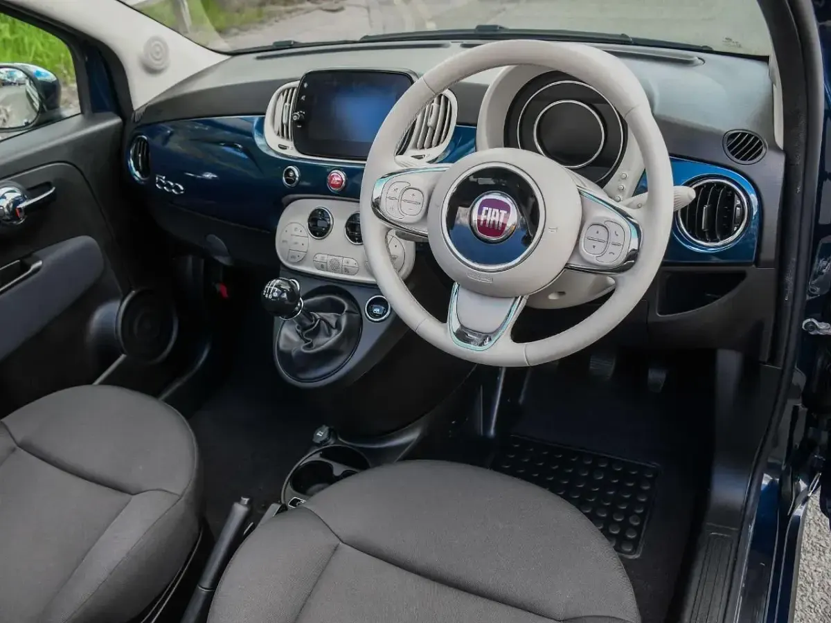 Usado Fiat 500C S 70 HP (51 kW) 2024 Azul Cabrios
