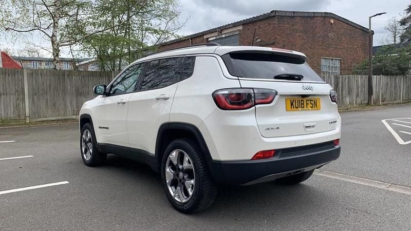 Used Jeep Compass Limited 168 HP (123 kW) 2018 Grey SUV