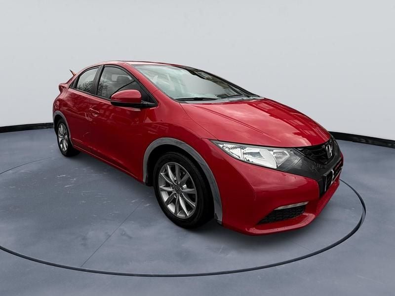 Used Honda Civic SE 2012 Red Hatchback