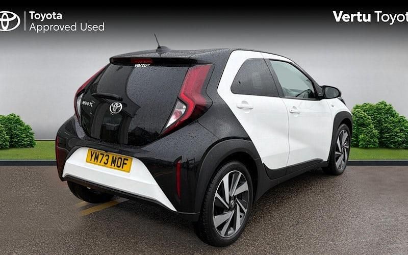 Used Toyota Aygo X 72 HP (52 kW) 2025 SUV