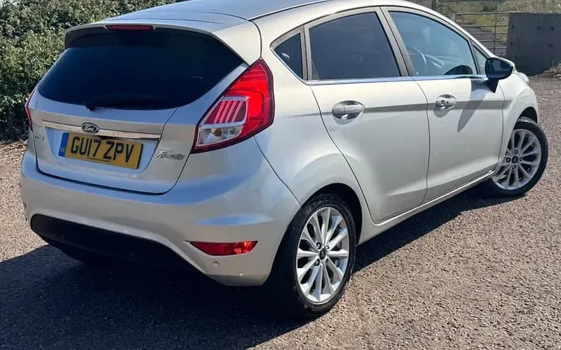 Used Ford Fiesta Titanium X 101 HP (74 kW) 2017 Silver Hatchback