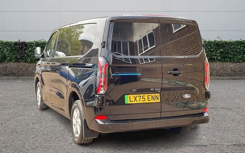Used Ford Transit Limited 100 kW (136 HP) 2025 Van