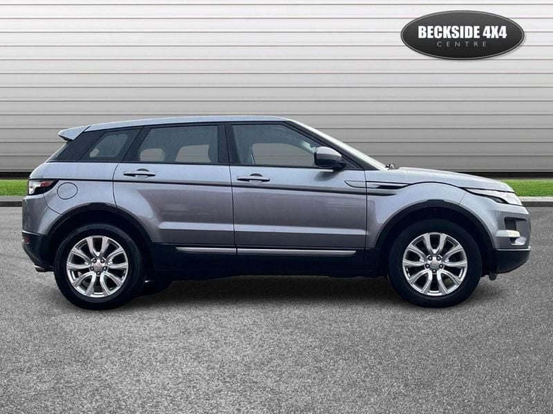 Used Land Rover Range Rover evoque Pure 190 HP (139 kW) 2014 Grey SUV