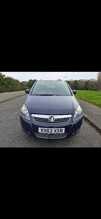 Second-hand Vauxhall Zafira 2013 Albastru Monovolum