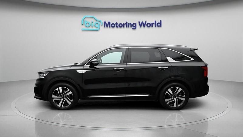Used Kia Sorento 226 HP (166 kW) 2022 Black SUV