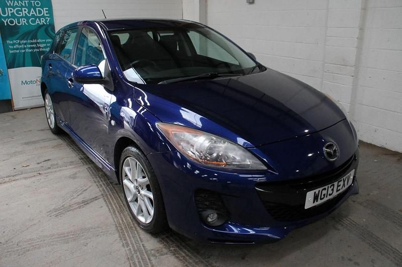 Used Mazda 3 105 HP (77 kW) 2013 Blue Hatchback