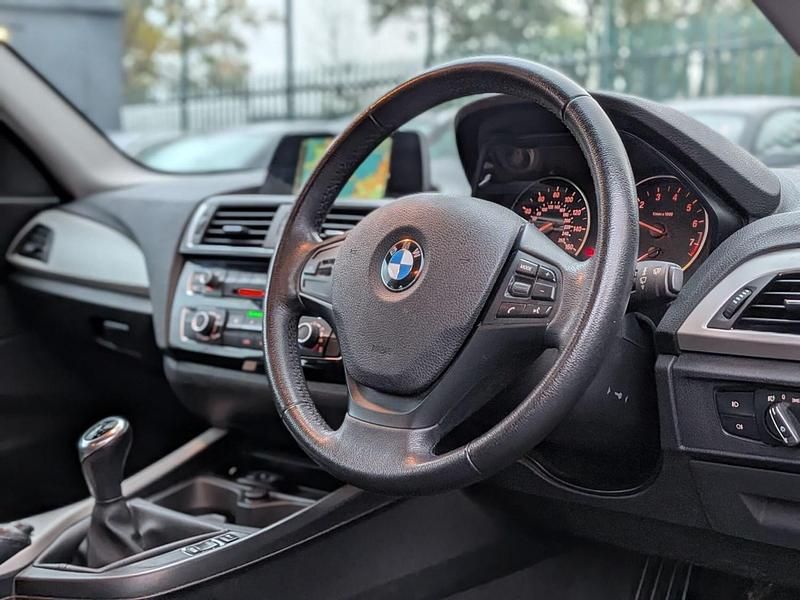Used BMW 118 Comfort Edition 136 HP (100 kW) 2016 Black Hatchback