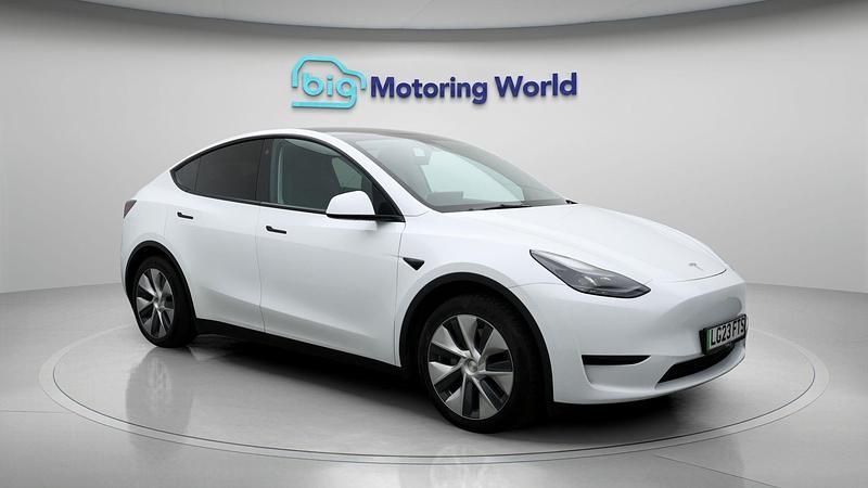 Used 2023 Tesla Model Y RWD SUV | £21,800 (Fair price) - Image 1/4