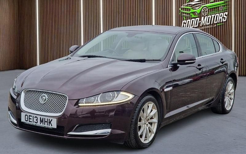 Used Jaguar XF Luxury 200 HP (147 kW) 2015 Sedan