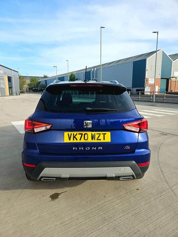 Usado Seat Arona FR 2020 Azul SUV