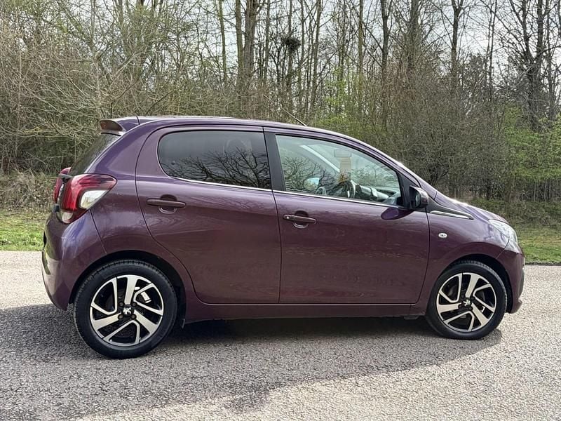Used Peugeot 108 Allure 82 HP (60 kW) 2014 Mauve/purple Hatchback