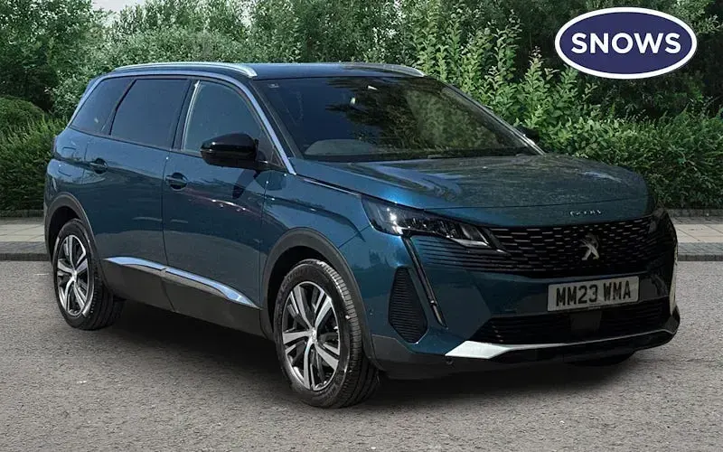 Used Peugeot 5008 Allure+ 131 HP (96 kW) 2023 SUV