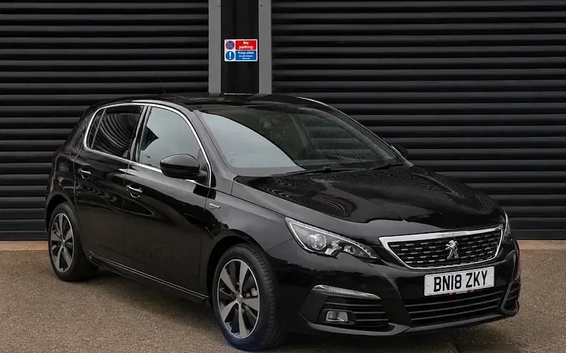 Used Peugeot 308 GT-line 131 HP (96 kW) 2016 Hatchback