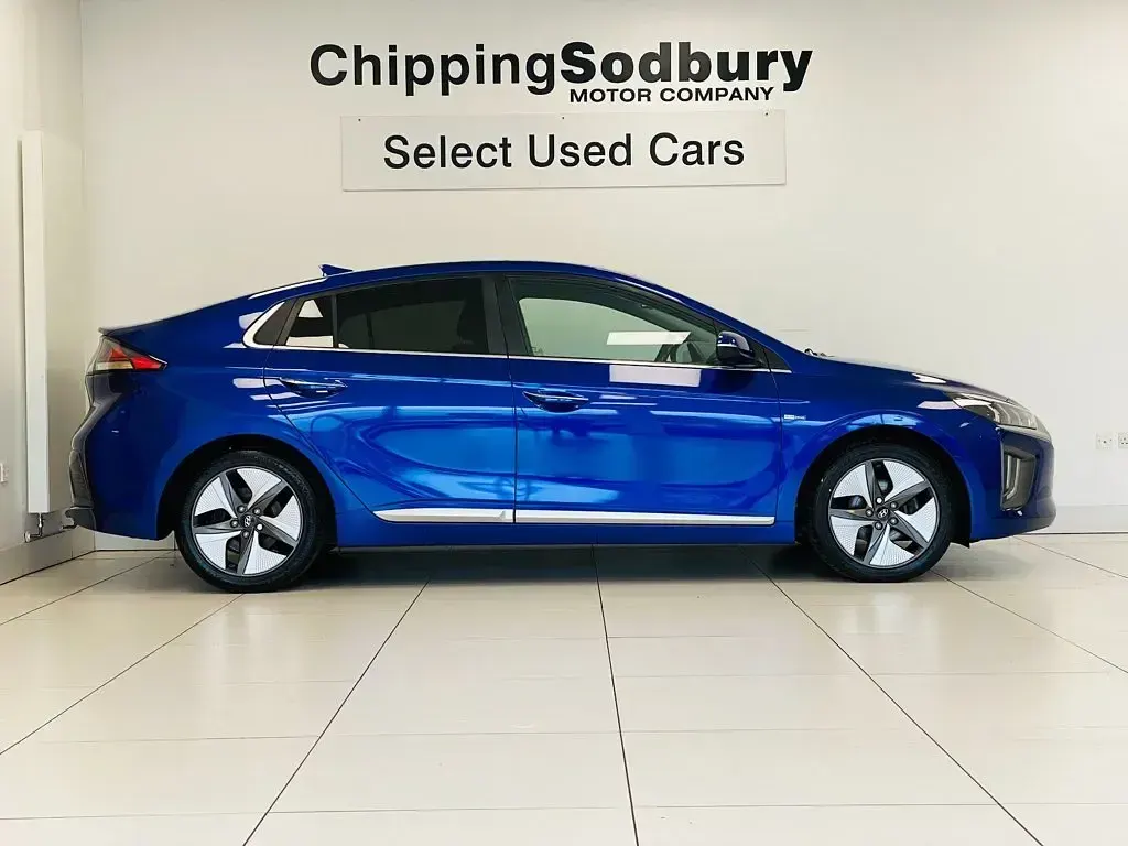Used Hyundai Ioniq Premium SE 139 HP (102 kW) 2020 Blue Hatchback