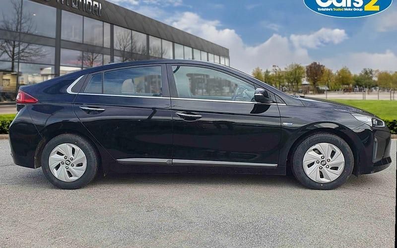 Used Hyundai Ioniq Premium 141 HP (103 kW) 2018 Black Hatchback