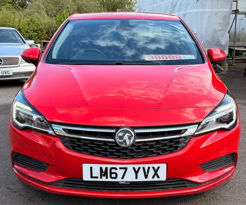 Used Vauxhall Astra 2017 Red Hatchback