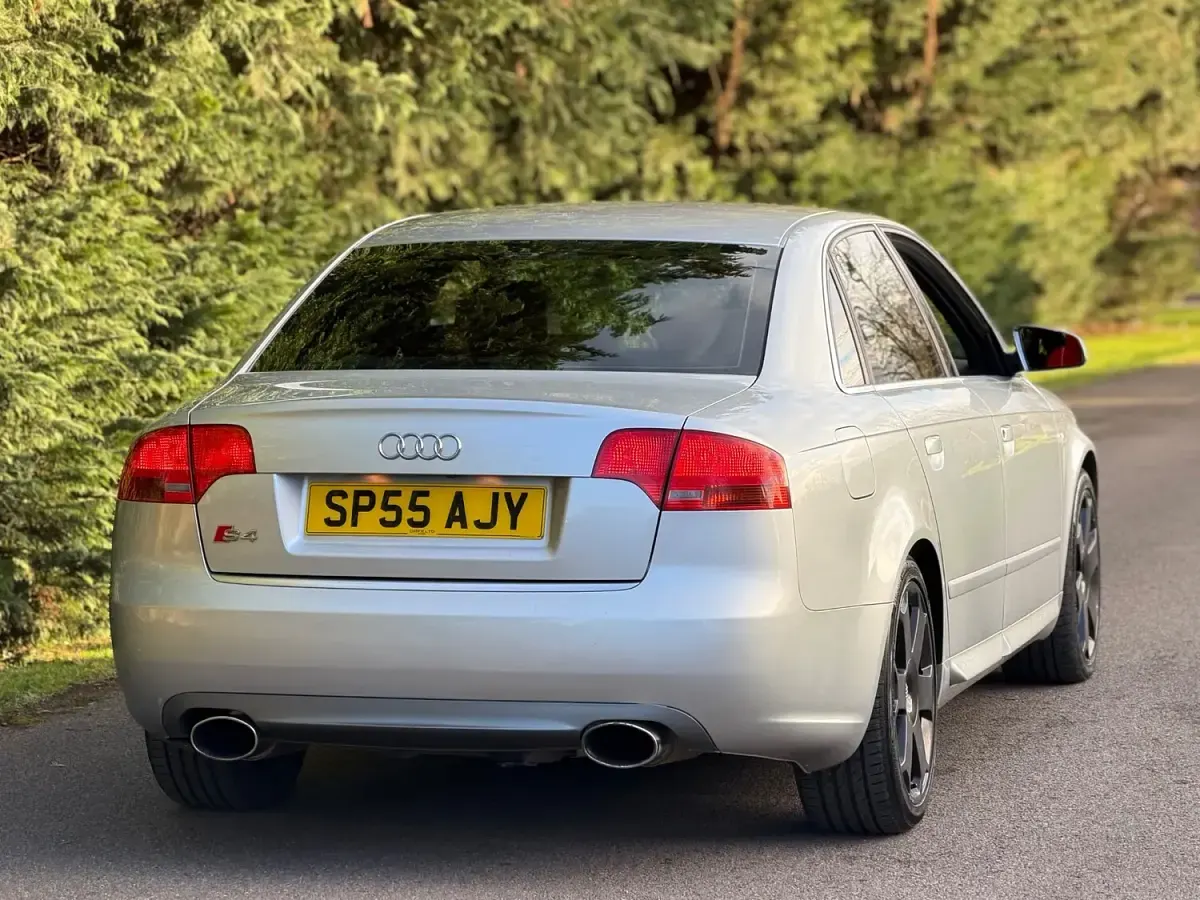 Used Audi A4 2005 Silver Sedan