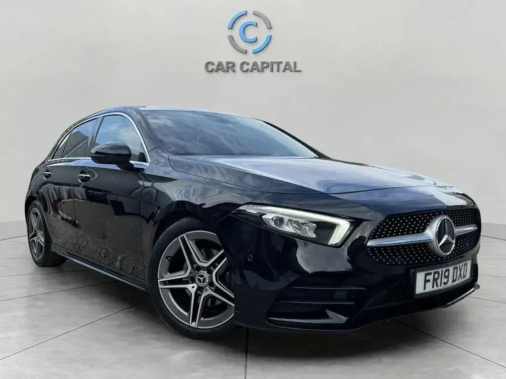 Used Mercedes A180 AMG Line Premium 136 HP (100 kW) 2019 Black Hatchback