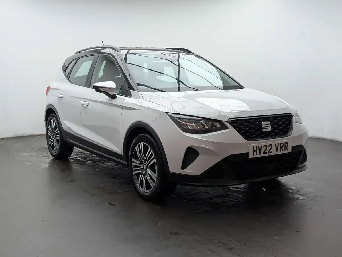 Used Seat Arona SE Technology 2022 White SUV