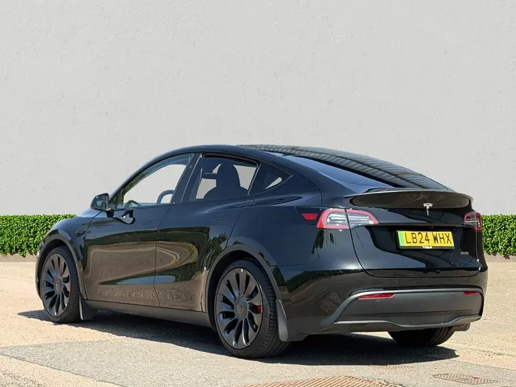 Used Tesla Model Y Performance 313 kW (426 HP) 2024 Black SUV