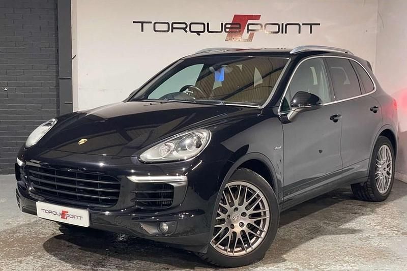 Black Used 2016 Porsche Cayenne SUV | £20,750 (Fair price) - Image 1/1