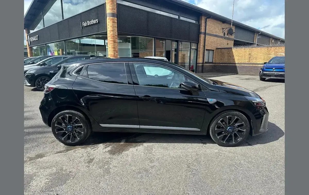 New Renault Clio Techno Esprit Alpine 90 HP (66 kW) 2026 Diamond black  Hatchback