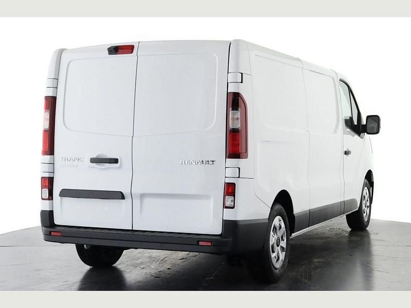 Ny Renault Trafic 2026 Vit