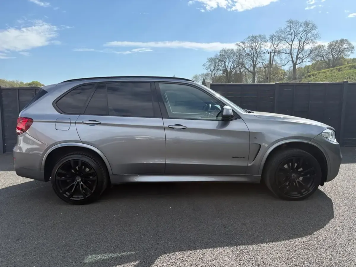 Używany BMW X5 M Sport 258 KM (189 kW) 2015 Szary SUV