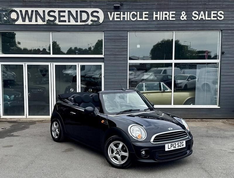 Black Used 2012 Mini ONE Hatchback | £3,495 (Fair price) - Image 1/4