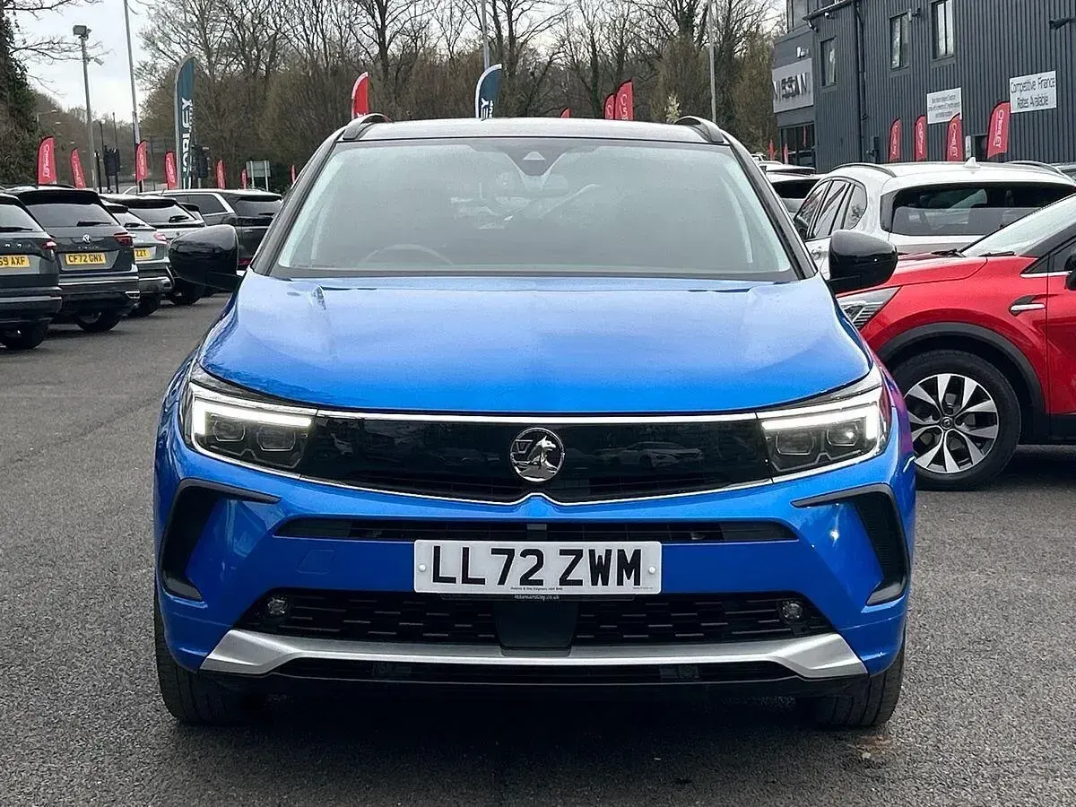 Used Vauxhall Grandland X Elite 130 HP (95 kW) 2022 Blue SUV