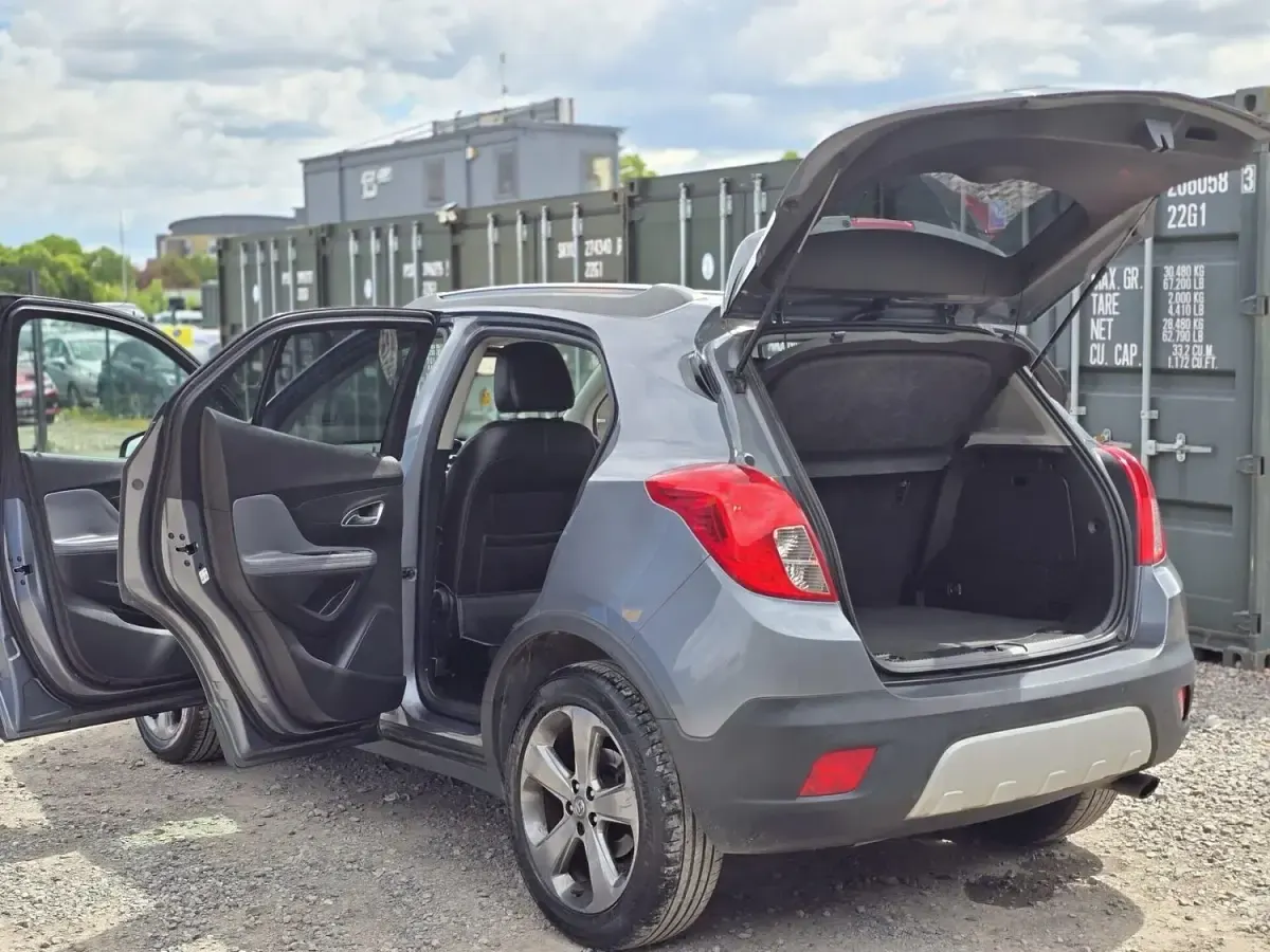 Begagnad Vauxhall Mokka 140 HK (102 kW) 2014 Grå SUV